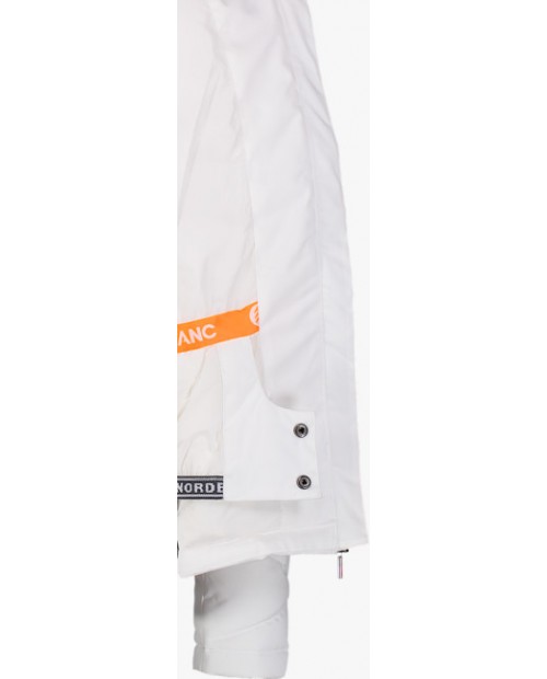 Womens winter jacket pucker